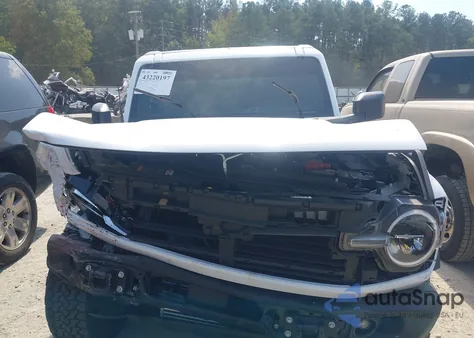 2025 Ford Bronco Big Bend z USA, uszkodzony, nr VIN 1FMEE7BH5SLA46536